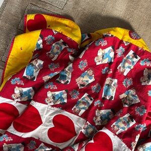 Riggety Raggety Hearts Patterned Quilt + BONUS pillowcase